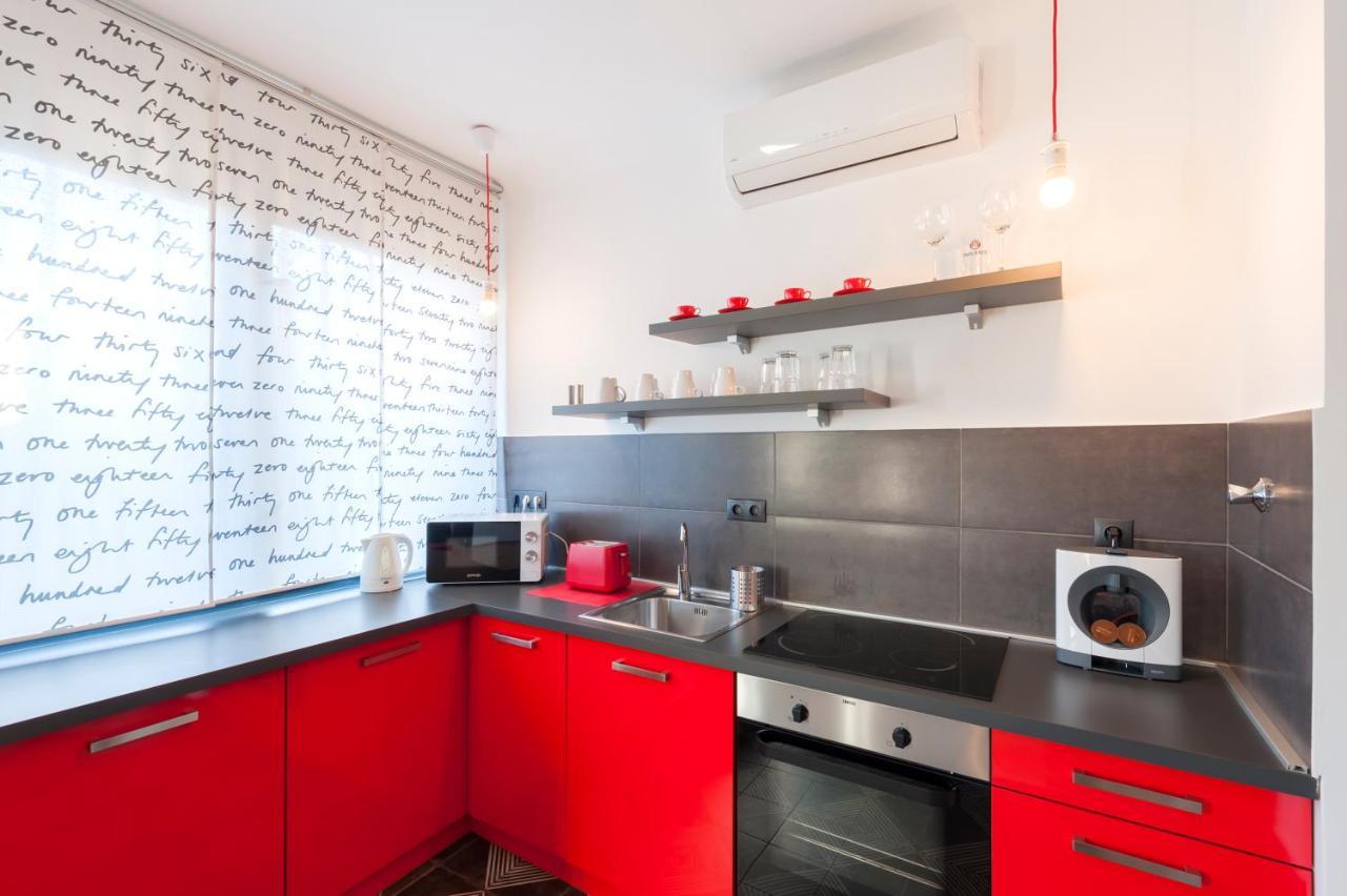 New Design Apartment By Gozsdu Court Budapest Exterior photo